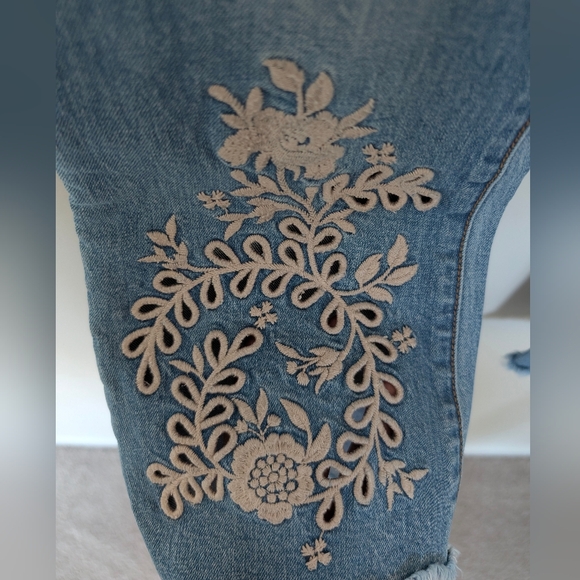 Johnny Was Jeans Womens 25 Bohemian Cropped Baby Boot Embroidered Floral Eyelet - Picture 4 of 12